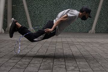 El salto con cuerda es una disciplina deportiva que cada vez está tomando más fuerza en Colombia Hay unos 2.000 deportistas en el país organizados en equipos.