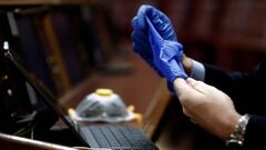 Coronavirus: Should you wash your hands with soap or sanitizer gel?