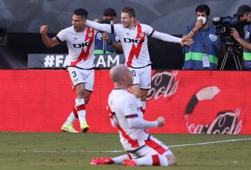 El Tigre fue una de las figuras en Vallecas ante el Cádiz. Marcó un gol con derecha en los minutos finales del primer tiempo. 