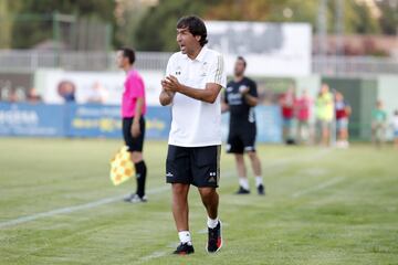 24/07/19Raúl González Blanco ha dirigido el primer partido del Real Madrid Castilla frente a la Gimnastica Segoviana en el Municipal de La Albuera.