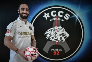 Revoluci¨®n Ricardinho