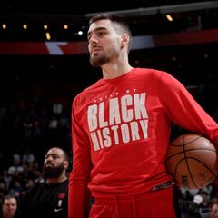 Toronto corta a Juancho Hernangómez