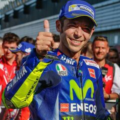 Rossi: "Pensé que ganaría, pero Dovi era más rápido"