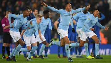 LEICESTER, ENGLAND - DECEMBER 19: Danilo of Manchester City and team mates celebrate shoot out victory during the Carabao Cup Quarter-Final match between Leicester City and Manchester City at The King Power Stadium on December 19, 2017 in Leicester, England. (Photo by Michael Regan/Getty Images)