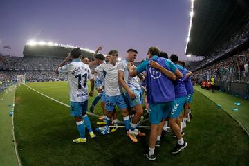 Celebración por el segundo gol del Málaga.