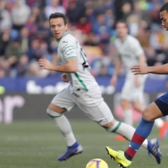 Vezo podría seguir en Orriols