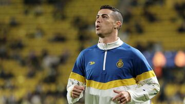 Soccer Football - Saudi Pro League - Al Nassr v Al Ettifaq - Mrsool Park, Riyadh, Saudi Arabia - January 22, 2023 Al Nassr's Cristiano Ronaldo during the warm up before the match REUTERS/Ahmed Yosri