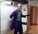 O'Leary celebra Halloween: llegó al partido disfrazado de 'Joker'