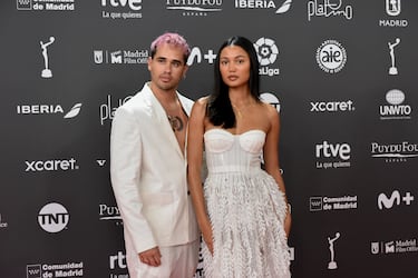 Mr. Dripping y Maciah Moreira posan  a su llegada a la 10ª edición de los Premios Platino del cine Iberoamericano.