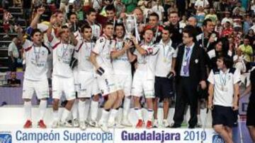 El Lobelle celebra la victoria.