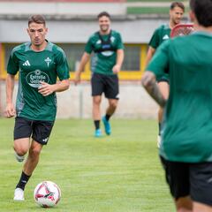 Manu Vallejo, nuevo integrante de la enfermería del Racing de Ferrol