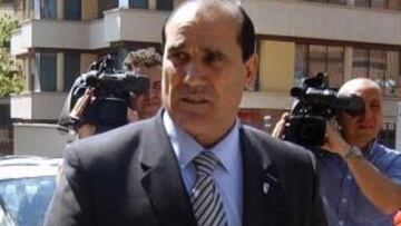 <b>SOSPECHAS. </b>La Policía tiene dudas con los pasaportes del Compos.