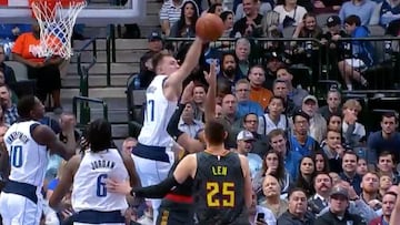 El tapón de Doncic con sabor a bofetada para los Hawks tras haberle traspasado en el draft