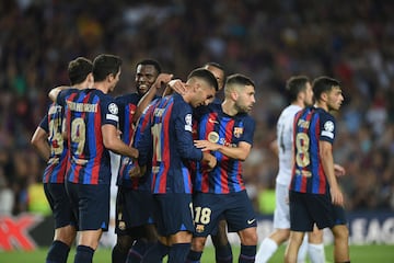 5-1. Ferran Torres celebra el quinto gol.