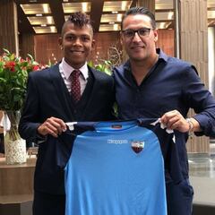 Billy Arce llega cedido del Brigthon al Extremadura