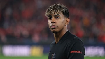 Lamine Yamal en un partido con el Barça