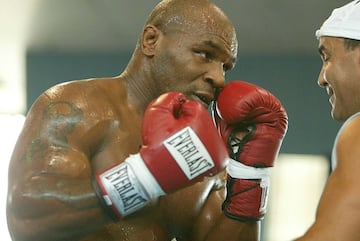 Mike Tyson: 685 millones de dólares.