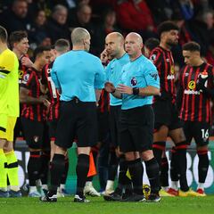 El Bournemouth-Luton se repetirá completo, tras el paro cardíaco de Lockyer