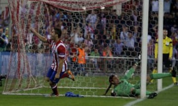 Koke celebrando el gol 1-0, durante el partido de vuelta de cuartos de final de la Liga de Campeones que se disputa esta noche en el estadio Vicente Calderón. 