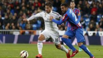 Víctor Camarasa se lesionó en el Santiago Bernabéu
