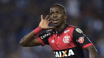 El jugador brasileño del Flamengo, Vinicius Junior, durante un partido.