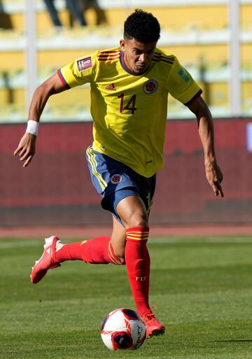 Los dirigidos por Reinaldo Rueda se llevaron un punto tras su visita al Hernando Siles de La Paz. El encuentro se fue con un empate sin goles en la primera parte, en el segundo tiempo, Roger Martínez abrió el marcador al minuto 69. Los locales empataron al 83' a través de Fernando Saucedo. 