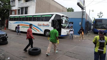 Restricción vehicular: qué placas circulan hoy 11 de agosto, en semáforo verde, amarillo y rojo