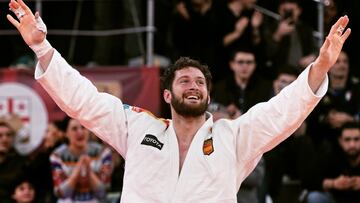 Niko Sherazadishvili, tras ganar el oro.