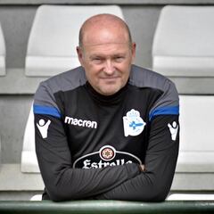 Mel: “Podía tener 3 delanteros ya, pero deben llenarnos”