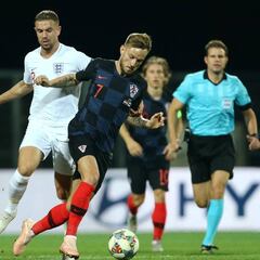 Henderson y Stones no jugarán ante España por acumulación