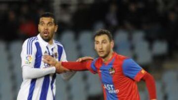 Imagen del encuentro entre la Real y el Levante en Anoeta.