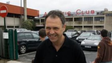 Caparrós tras su renovación: "Tengo muchísima más ilusión que el primer día"