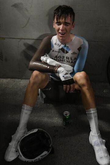 El ciclista francés, Romain Bardet, tras terminar la crono del Tour de Francia 2017. 