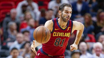 Calderón: "LeBron es mucho más completo que Jordan"