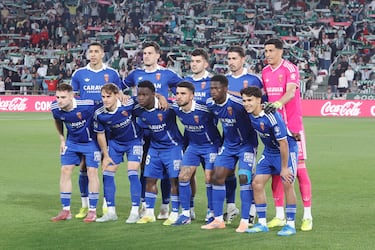 La camiseta está inspirada en la equipación alternativa que el Real Zaragoza utilizó en la temporada 1986/1987, una etapa en la que el club estrenó por primera vez un tercer uniforme de color azul. Aquella indumentaria se utilizó en la Recopa de Europa, destacando el partido disputado el 22 de abril de 1987 en el Olympic Stadium de Ámsterdam ante el Ajax. 