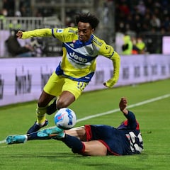 Juventus remonta ante Cagliari con buen juego de Juan Cuadrado