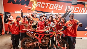 Josep García gana junto al Red Bull KTM el Mundial de Enduro.