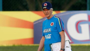 Pekerman durante el último entrenamiento de Colombia.