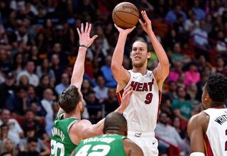 Olynyk, otra baja para el Mundial en una descafeinada Canadá