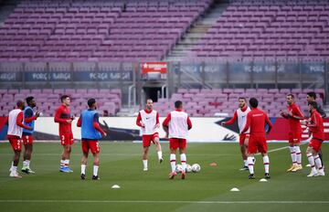 Barcelona-Granada en imágenes