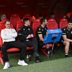 José Juan Romero: “Habría hecho diez cambios en la primera parte”