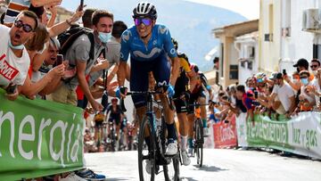 La UCI mantiene la exigencia de vacunación y/o PCR y adoptará normativas nacionales