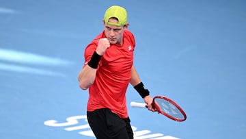 SYDNEY (Australia), 08/01/2026.- Zizou Bergs of Belgium reacts during the mens quarterfinal match against Jakub Mensik of Czechia in the United Cup tennis tournament at the Ken Rosewall Arena in Sydney, Australia, 08 January 2026. (Tenis, Bélgica) EFE/EPA/DAN HIMBRECHTS NO ARCHIVING, EDITORIAL USE ONLY AUSTRALIA AND NEW ZEALAND OUT