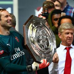 Cech urges Arsenal to continue Wenger's legacy