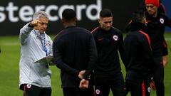 El plan de Rueda para acelerar la renovación en la Roja