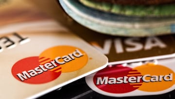 ?N¨²meros rojos? Las cantidades que cobra de comisi¨®n el banco por un descubierto en la cuenta