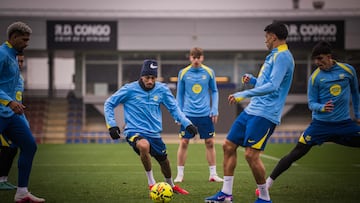 Raphinha volvió a hacer una parte de la sesión con sus compañeros.