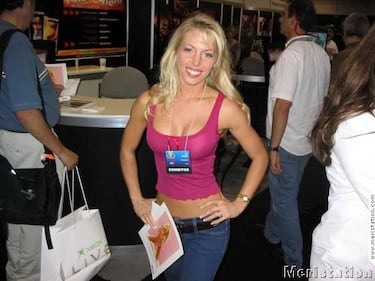 Las chicas del E3 2004, galería de booth babes