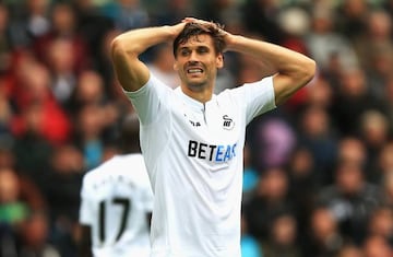 Llorente se lamenta con el Swansea.