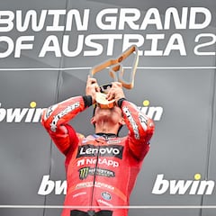 Márquez: “Perdí tres años con la moto roja y ahora la llevo yo”